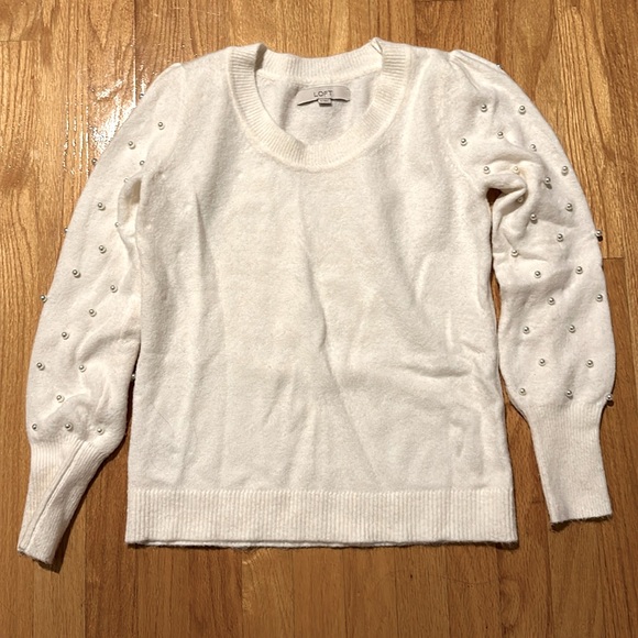 LOFT Sweaters - Pearl embellished ivory sweater, size xs